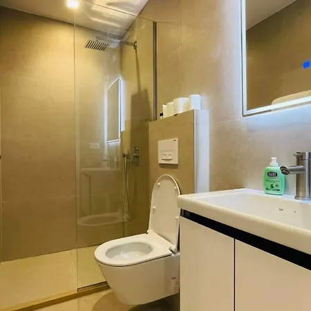 62°bs Charming @bllok Apartment Tirana