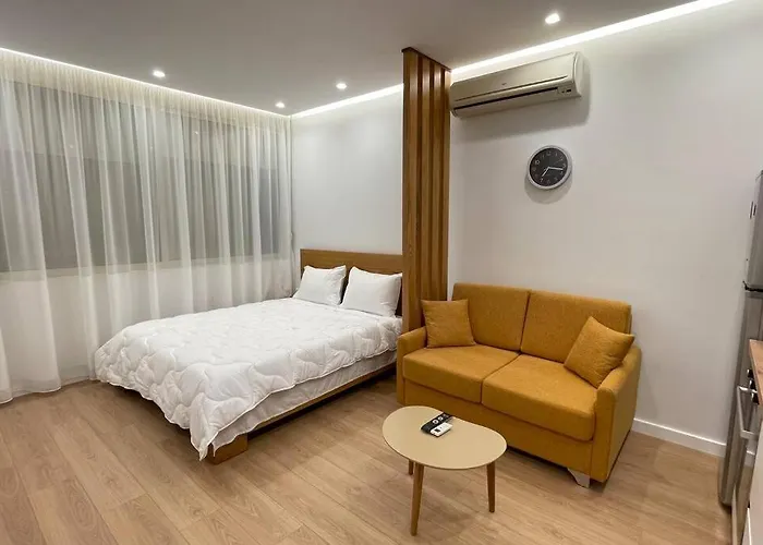 Lägenhet 62°bs Charming @bllok Tirana